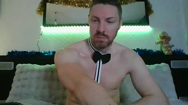 Snapshot of Fit4fun24 chatting on 15, 12, 2025 Fit4fun24 online show from 15, 12, 2025