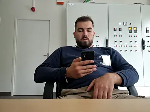 Leonormaldick online show from 30, 10, 2025