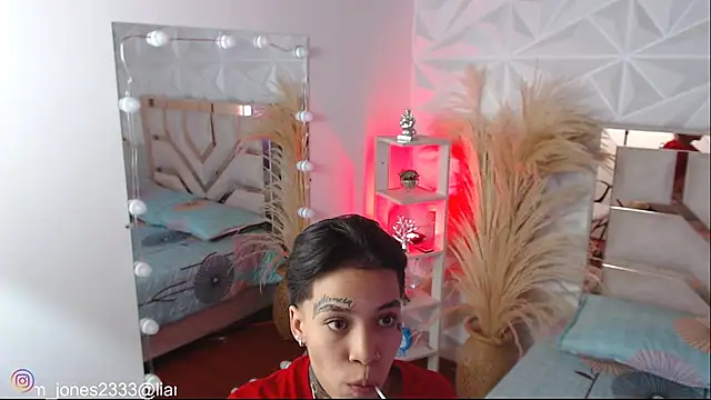 Jonesliam23 online show from 29, 10, 2025