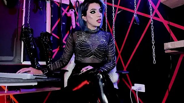 missdarklady online show from 15, 3, 2026