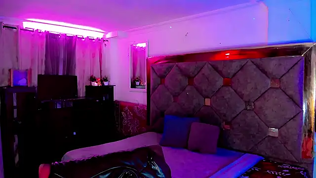 the-horus-girl online show from 30, 10, 2025