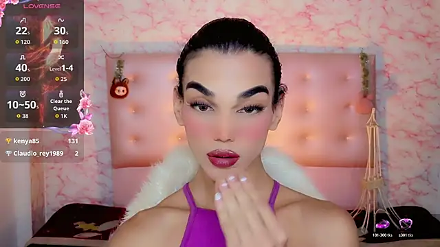 Snapshot of the-horus-girl chatting on 19, 7, 2026 the-horus-girl online show from 19, 7, 2026