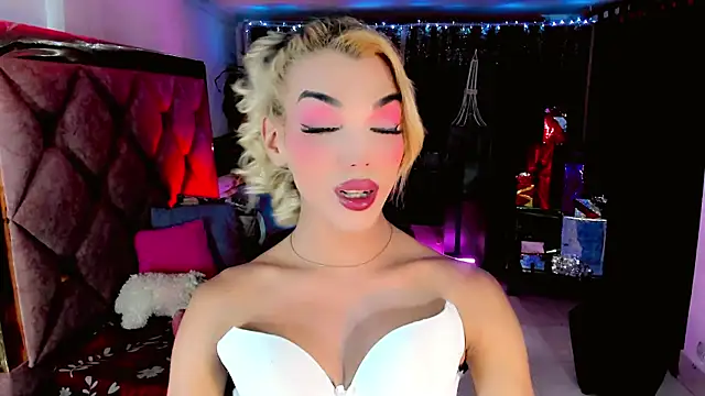 the-horus-girl online show from 23, 12, 2025