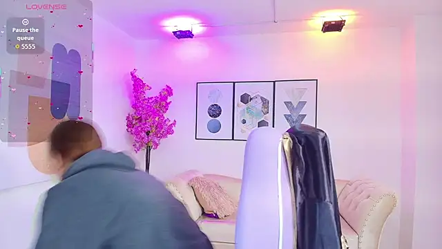 Tamara slimx online show from 3, 12, 2025