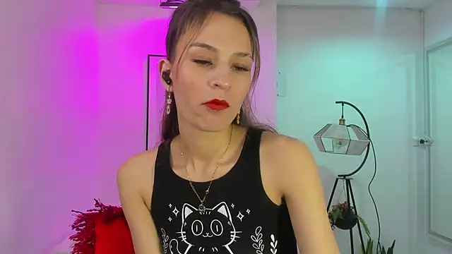 Tamara slimx online show from 18, 3, 2025