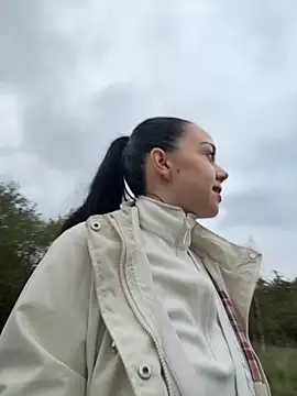 Vanesskaa online show from 14, 10, 2025