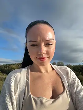 Vanesskaa online show from 6, 10, 2025