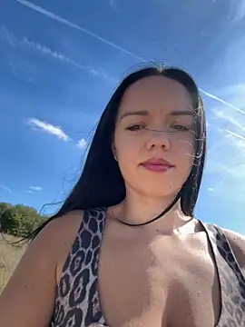 Vanesskaa online show from 9, 9, 2025