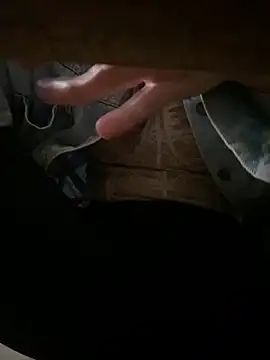  Attractivegirl33 online show from 23, 4, 2026