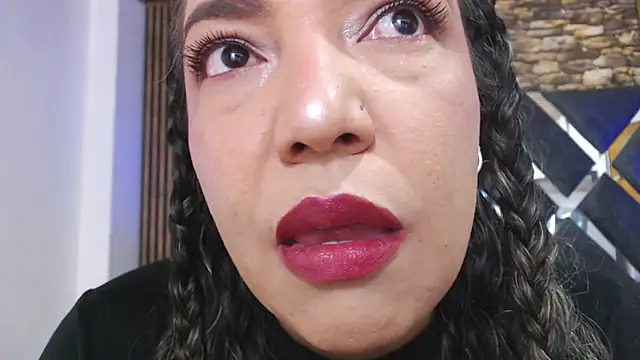 marie hss online show from 18, 12, 2025