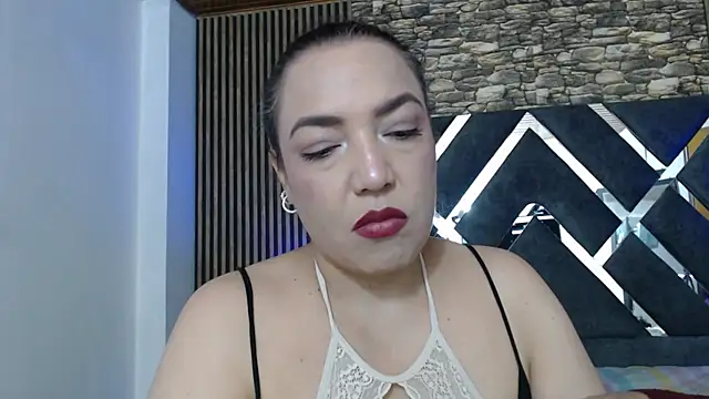 marie hss online show from 15, 12, 2025