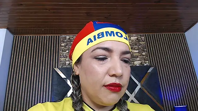 Snapshot of marie_hss chatting on 17, 6, 2026 marie hss online show from 17, 6, 2026