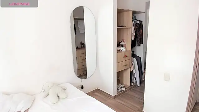 rose scottt online show from 18, 2, 2026