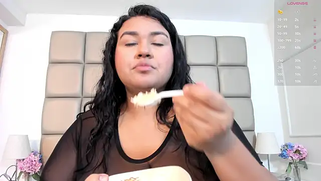 DojaAissha online show from 27, 11, 2025