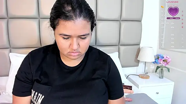 DojaAissha online show from 1, 12, 2025