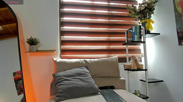 Saraycum online show from 12, 10, 2025