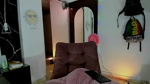 Jordyrodriiguez online show from 18, 11, 2025