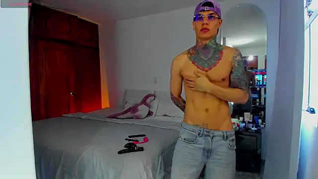 Jordyrodriiguez online show from 20, 1, 2025