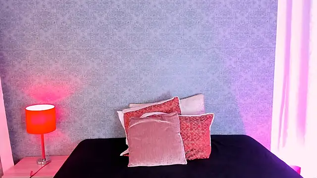 CatrinaRossi online show from 10, 1, 2025