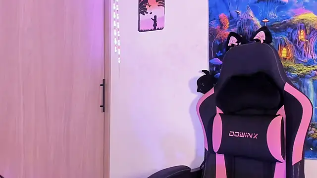 CatrinaRossi online show from 6, 1, 2026