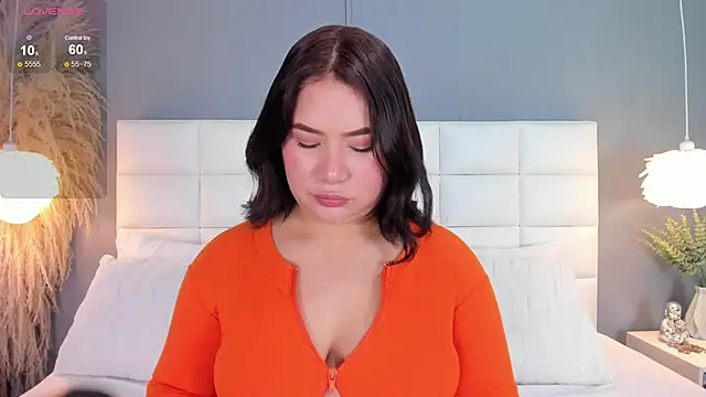 HannaKarson online show from 27, 10, 2025