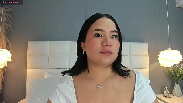 HannaKarson online show from 12, 2, 2026