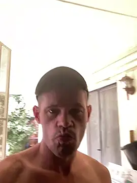 FrankieKentucky online show from 27, 2, 2025