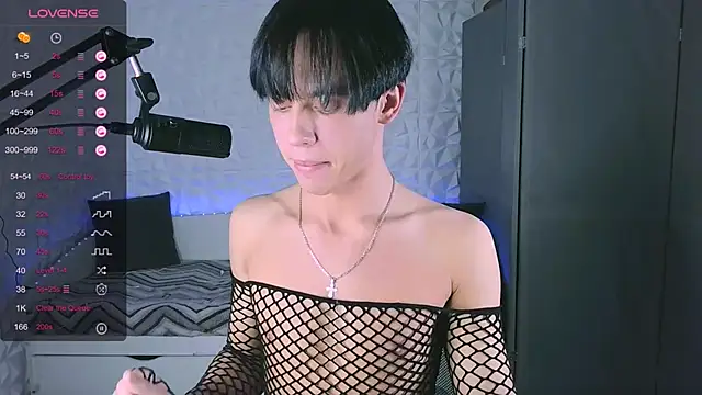 Jerry Bomb online show from 3, 11, 2025