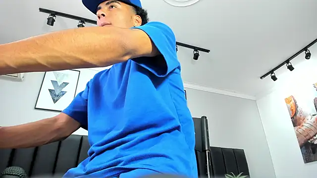 ANGEL NICOLAS online show from 14, 1, 2025