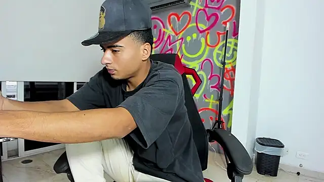 ANGEL NICOLAS online show from 20, 12, 2025