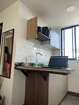 LauraCadwell online show from 11, 2, 2026