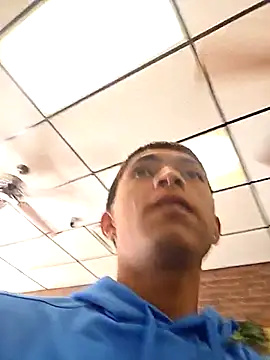 Yoko0381 online show from 11, 11, 2025