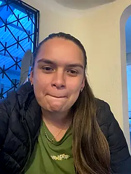 Nathaly00  online show from 15, 10, 2025