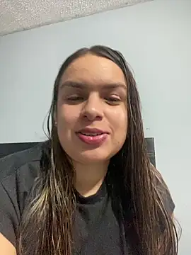 Nathaly00  online show from 14, 12, 2025