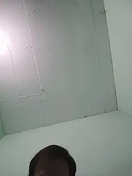 Snapshot of Luisf1267 chatting on 2, 3, 2026 Luisf1267 online show from 2, 3, 2026