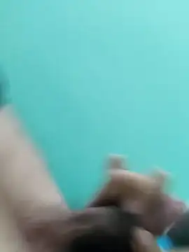 Snapshot of Luisf1267 chatting on 21, 9, 2025 Luisf1267 online show from 21, 9, 2025