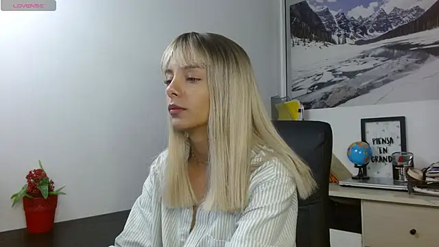 peyton golden1 online show from 4, 11, 2025