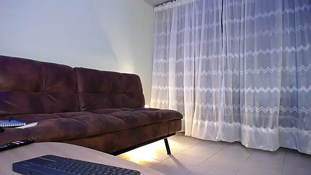 peyton golden1 online show from 16, 2, 2025