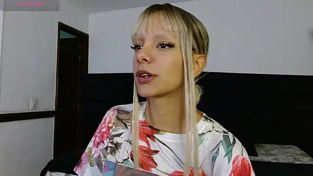 peyton golden1 online show from 11, 1, 2026