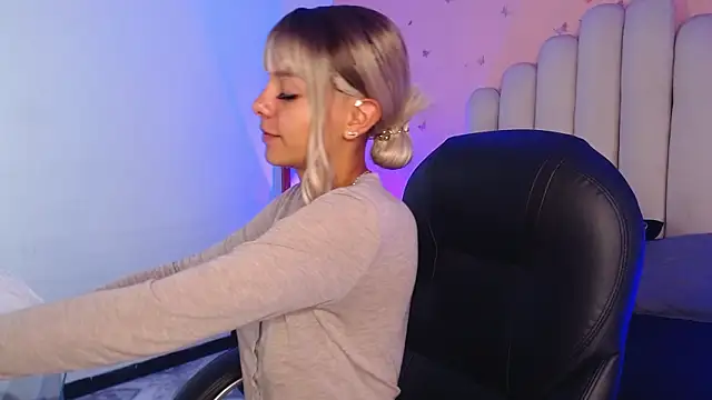 peyton golden1 online show from 5, 10, 2025