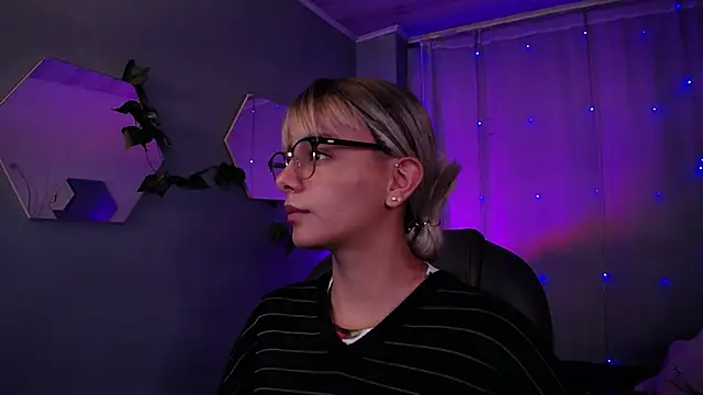 peyton golden1 online show from 29, 10, 2025