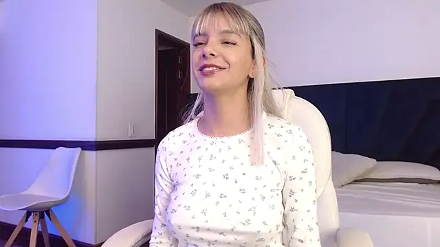 peyton golden1 online show from 11, 4, 2026