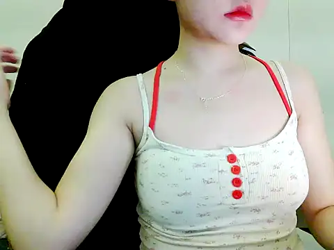 Yin-girl online show from 18, 10, 2025