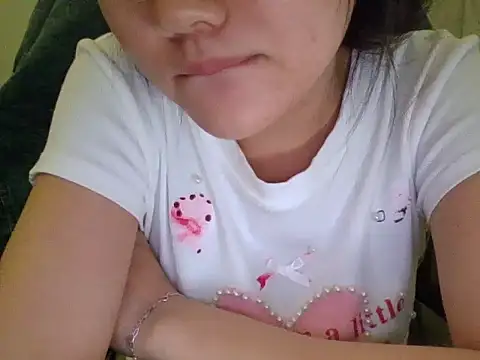 Yin-girl online show from 19, 9, 2025