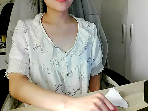 Snapshot of Yin-girl chatting on 1, 2, 2026 Yin-girl online show from 1, 2, 2026