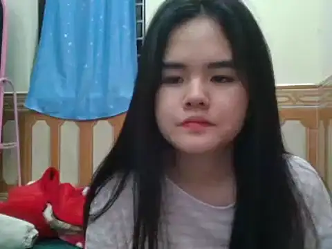 Yin-girl online show from 3, 1, 2025