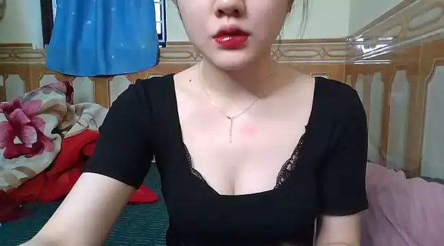 Yin-girl online show from 14, 3, 2025