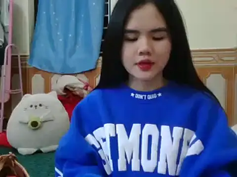 Yin-girl online show from 9, 1, 2025