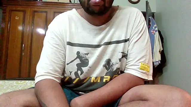 whoreboi98 online show from 19, 12, 2024