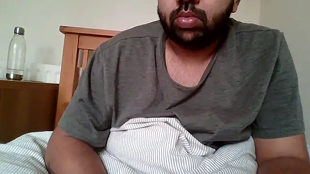 Snapshot of whoreboi98 chatting on 17, 4, 2026 whoreboi98 online show from 17, 4, 2026